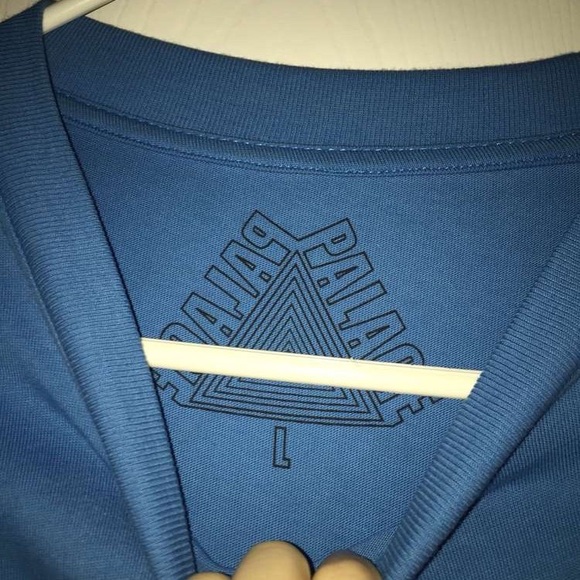 Palace Crewneck - Picture 2 of 5